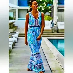 chinese dress ladies Lilly Pulitzer Hadly Smocked Cotton Maxi Amalfi Blue Leaf It Wild MD at  Amazon Women's Clothing store